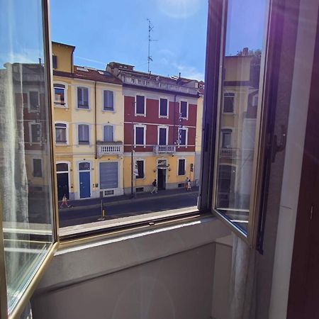 Hotel Mondial Μιλάνο Εξωτερικό φωτογραφία