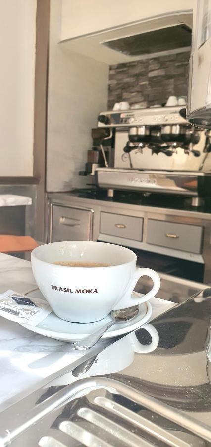 Hotel Mondial Μιλάνο Εξωτερικό φωτογραφία